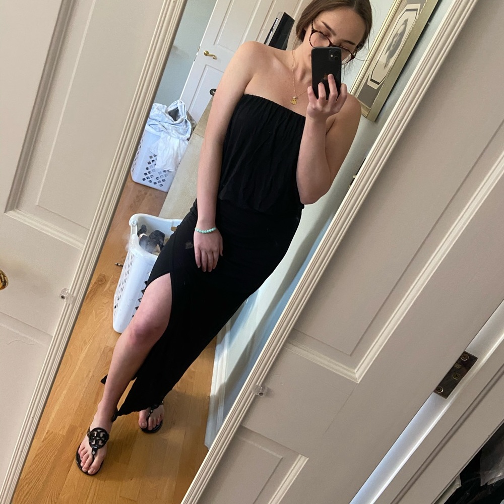 Strapless maxi dress with slit